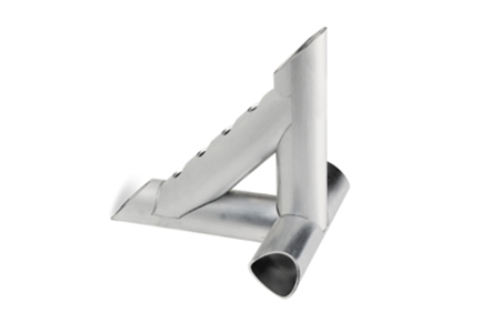 Cutting metal pipes